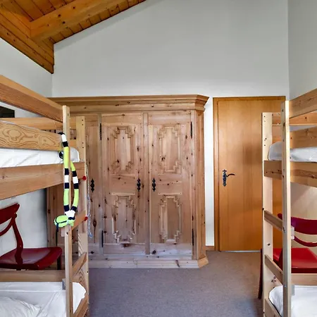 Chesa Panorama B - La Punt-Chamues-ch