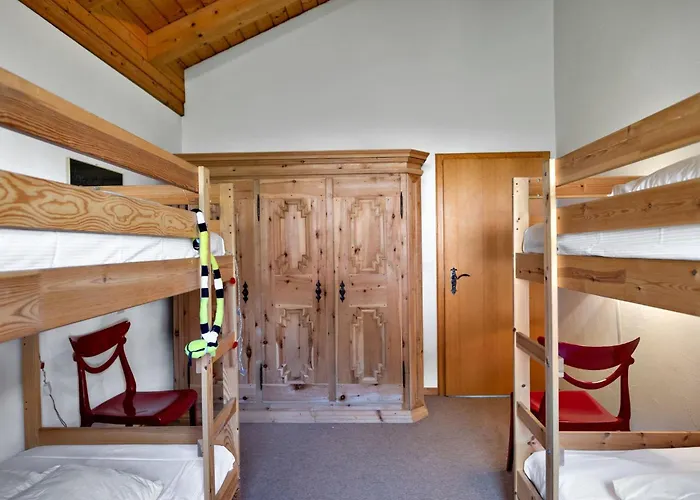 Chesa Panorama B - La Punt-Chamues-ch