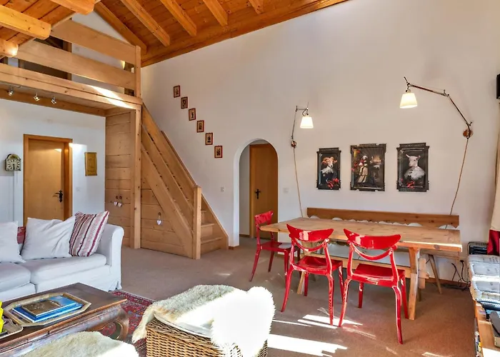 Apartment Chesa Panorama B - La Punt-Chamues-ch